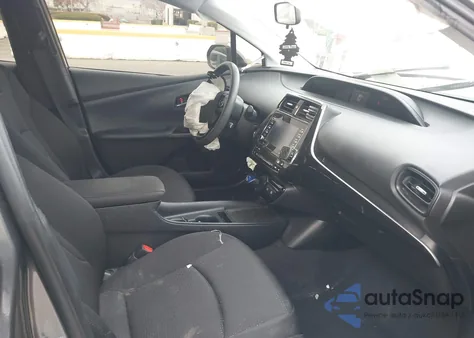 2021 Toyota Prius Le из США, поврежденный, VIN JTDKAMFU1M3147861